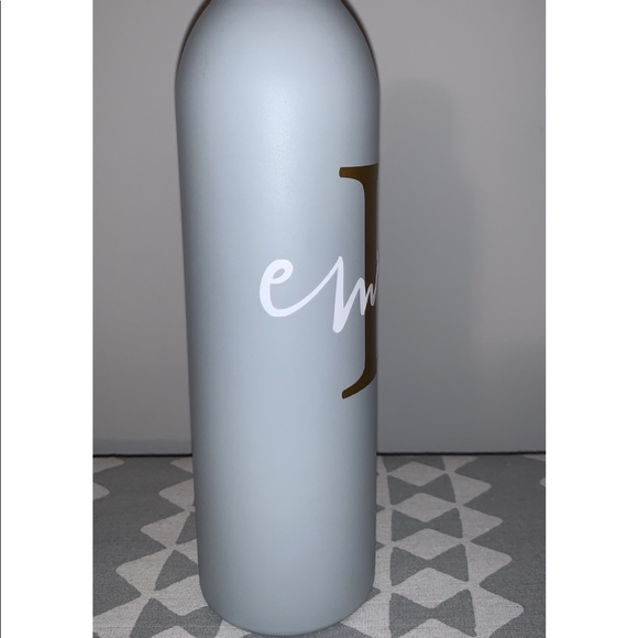 Customizable Cups - Picture 2 of 7